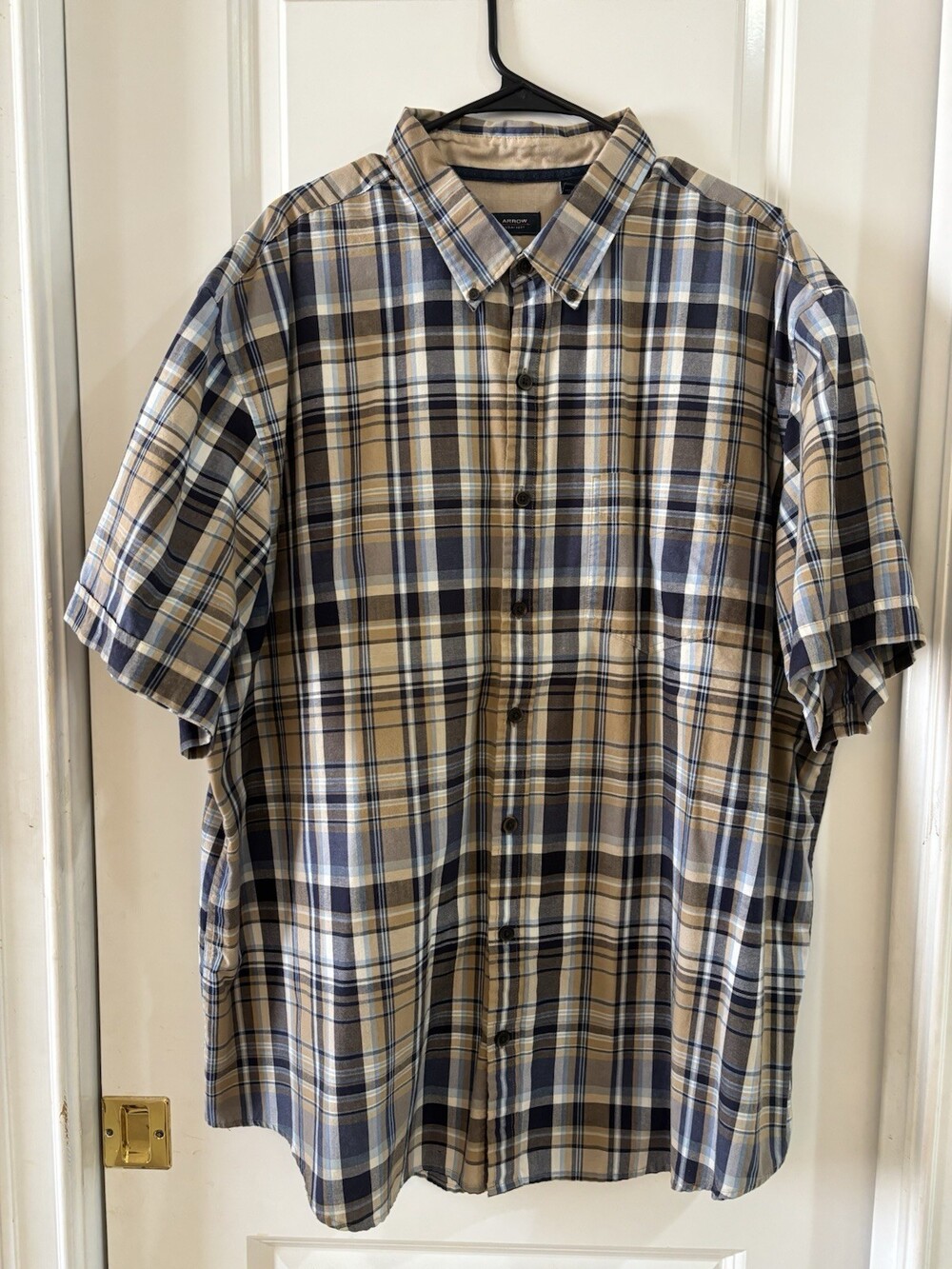 Arrow Men's 2XL Big & Tall Blue/Beige/White Plaid Short Sleeve Button-Down